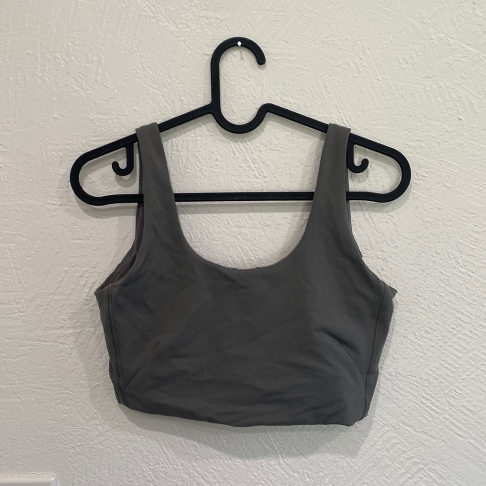 Scoop neckline sports bra
